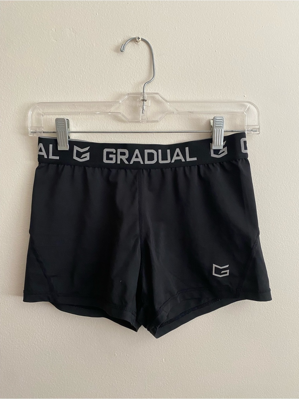 Gradual workout shorts